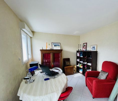 Location Appartement 3 pièces 71m² CHATELLERAULT 86100 - Photo 1