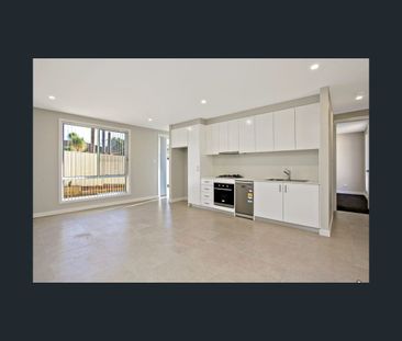 17A Gallop Grove, Lalor Park, NSW 2147 - Photo 4