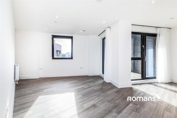 2 bedroom flat to rent - Photo 1