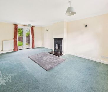 3 bedroom semi-detached house to rent - Photo 3