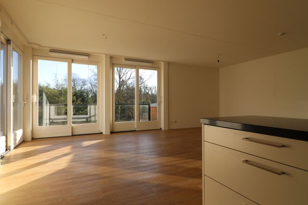 Appartement te huur: Naarderstraat 81-30 1251 BG Laren (NH) - Foto 1