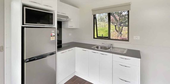 FOXTON - 1 BEDROOM STUDIO UNIT - Photo 2