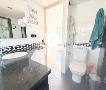 Casa o chalet de alquiler en Carrer Sant Jordi, 11, Corbera de Llob... - Photo 6