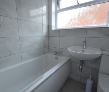 2 bedroom Maisonette to rent - Photo 6