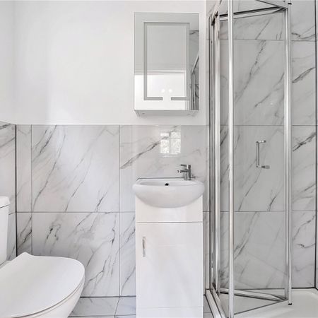 Duckett Road, N4, London - Photo 4