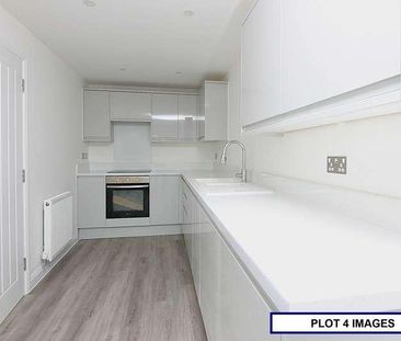 Park Lane, Kidderminster, DY11 - Photo 4