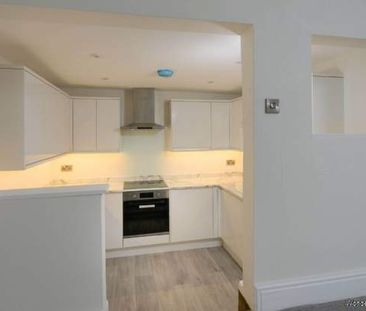 1 bedroom property to rent in Bath - Photo 2