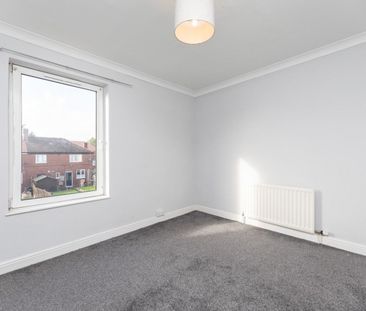 Westfields, Castleford - Photo 4