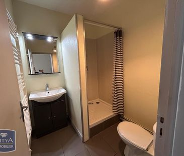 Location Appartement 2 pièces 42m² NEUVILLE DE POITOU 86170 - Photo 2