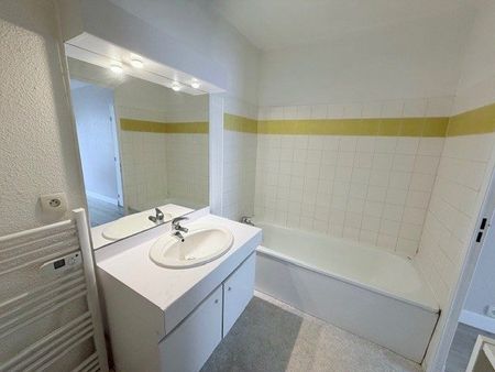 Location Appartement 2 pièces 50m² TALENCE 33400 - Photo 4