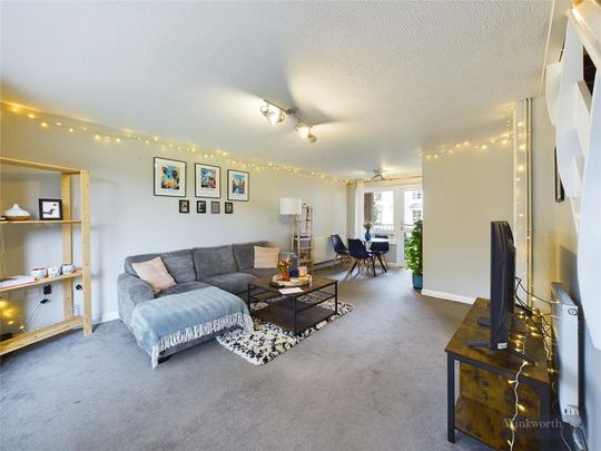 2 bedroom maisonette to rent - Photo 1