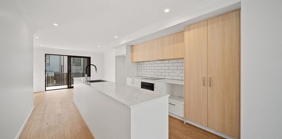 Bright Tri-Level Townhouse with Stromlo Views - Photo 2