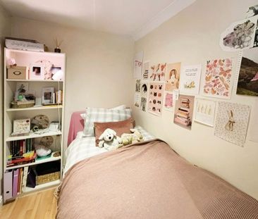 4 bedroom terraced house to rent - Photo 2