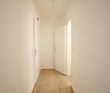 STUDENTEN AUFGEPASST! SCHICKES APARTMENT MIT NEUEM BAD AUF DER HOCHSTRASSE ZU MIETEN! - Photo 6