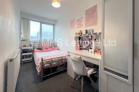 3 Bedroom Maisonette for rent in Marlborough Grange - Photo 5