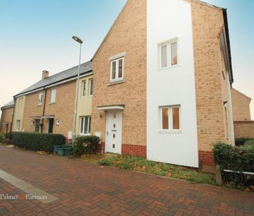 3 bedroom end of terrace house to rent - Photo 1