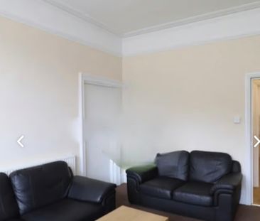 4 Bed - 10 Knowle Road, Burley, Leeds - LS6 3EP - Student - Photo 3