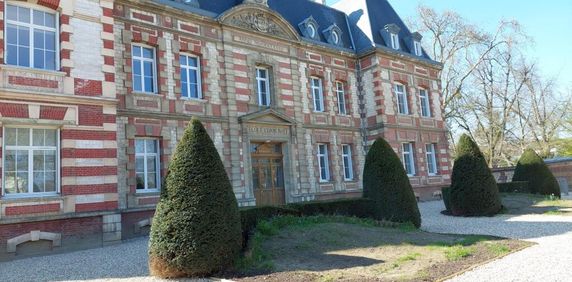 Location Appartement 1 pièce 19m² LOUVIERS 27400 - Photo 2