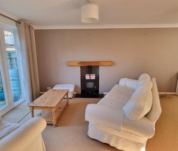 Byworth Close, Bexhill-on-Sea, East Sussex - Photo 4