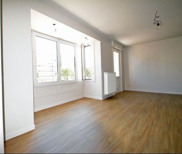 Ruim appartement in het centrum van Harelbeke - Foto 4