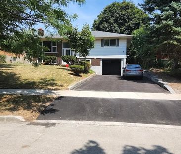 For Lease - 406 Tamarack Drive Unit# Main, Waterloo, Ontario - Photo 2