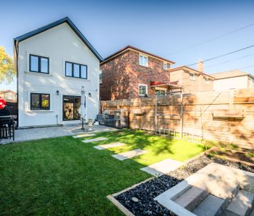 For Lease - 141 South Edgely Avenue Unit# MAIN & UPPER, Toronto, On... - Photo 3