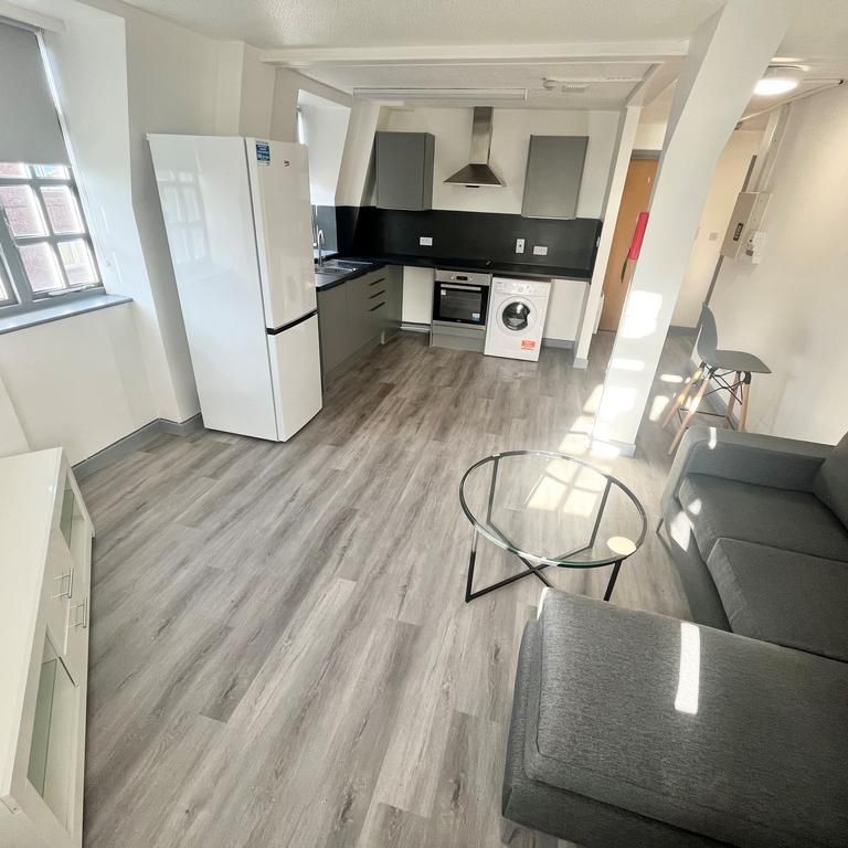 1 bedroom flat to rent - Photo 1