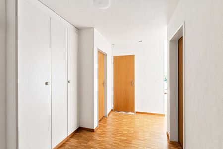 3 ½ Zimmer-Wohnung in Schwerzenbach mieten - Foto 2