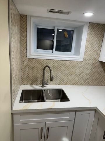 For Lease - 537 Grierson Street, Oshawa, Ontario - Photo 5