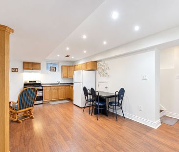 For Lease - 16 Braehead Drive, Richmond Hill, Ontario - Photo 5