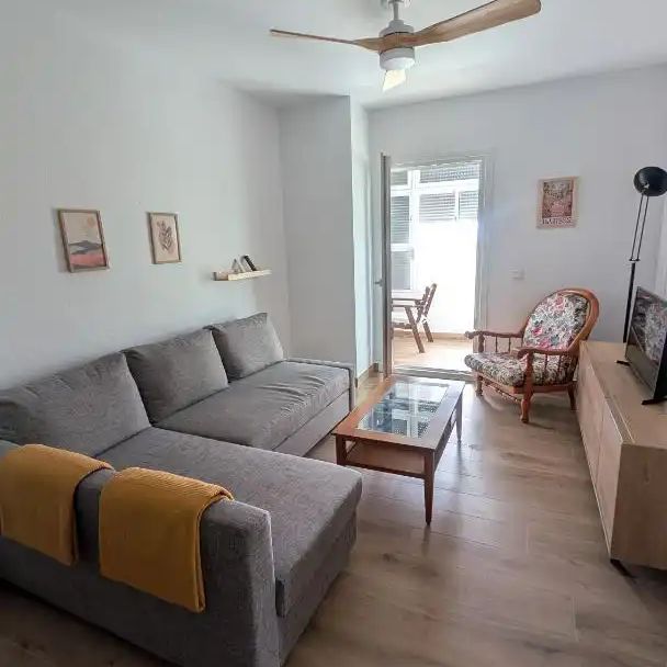Piso de alquiler en Paseo Marítimo, 37b, Valdelagrana - Photo 1