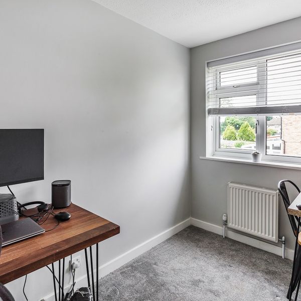 Ref: SM - Avondale Close - Photo 1