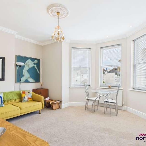 Chiswick Place, Eastbourne, BN21 - Photo 1