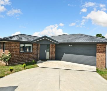 Well presented family home in Huntington - Photo 2