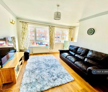 2 bedroom maisonette to rent - Photo 3