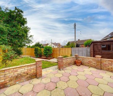 3 bedroom semi-detached house to rent - Photo 6