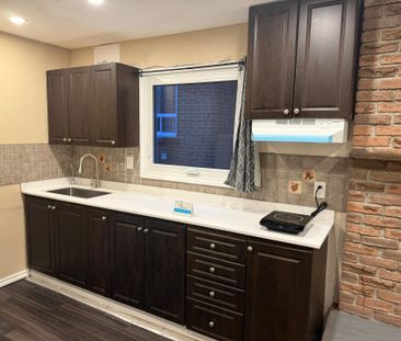 For Lease - 3 Plumbrook Crescent Unit# Ground, Toronto, Ontario - Photo 6
