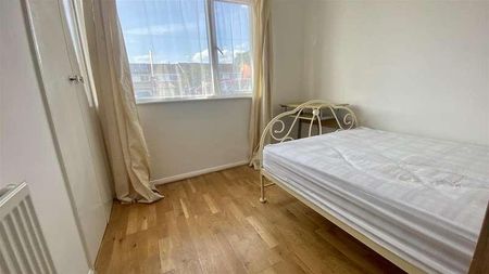 Dillotford Avenue, Coventry, CV3 - Photo 2