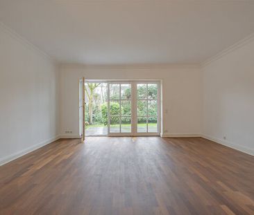 Exklusives Stadthaus mit großzügiger Terrasse und Garten - Photo 2