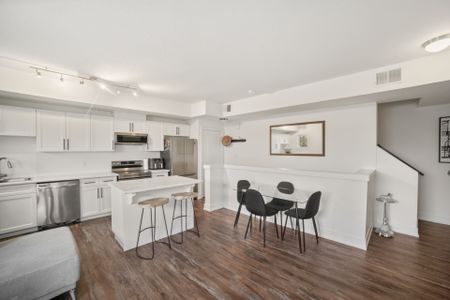 For Lease - 17 Centre Street Unit# 311, Orangeville, Ontario - Photo 5