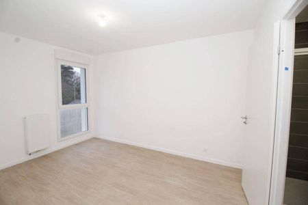 Appartement 2 pièces - - Photo 2