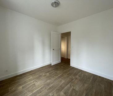 Location Appartement 3 pièces 59m² CHAMBERY 73000 - Photo 2