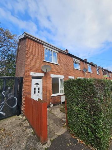 70 Fane Street, Belfast, BT9 7BW - Photo 3