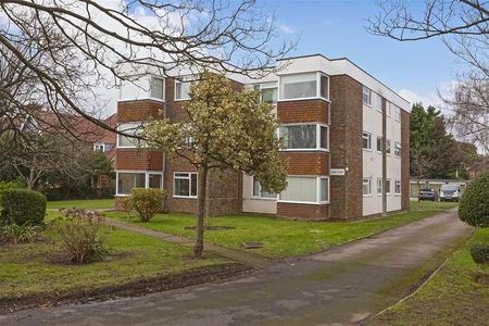 West Avenue, Worthing, BN11 - Photo 4