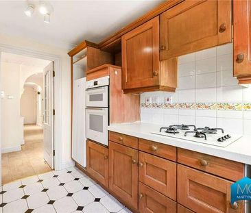 Riverside Gardens, London, N3 - Photo 4