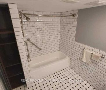 118 SANDRINGHAM DRIVE - Photo 5