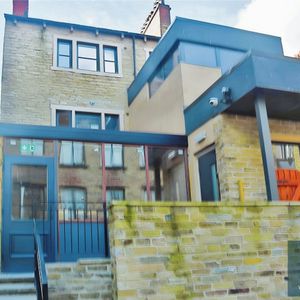 Florences Studios, 6 Macaulay Street, Huddersfied, HD1 - Photo 2