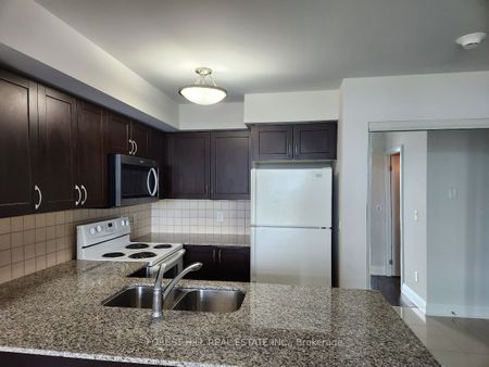 For Lease - 30 North Park Road Unit# 1612, Vaughan, Ontario - Photo 5