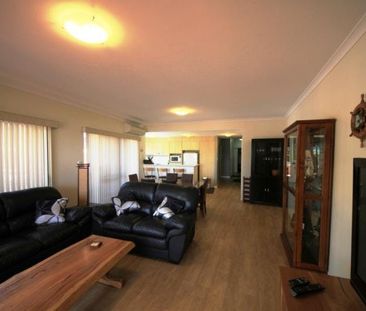 MODERN LOW MAINTENANCE LIVING IN PRIME LOCATION - Photo 1