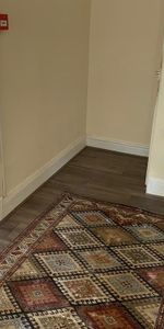 6 Bed Flat, Hyde Park Road, LS6 - Photo 4